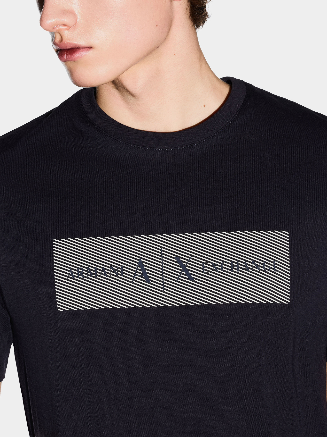 Футболка Armani Exchange модель XM002472-AF10356-UB101 Фото