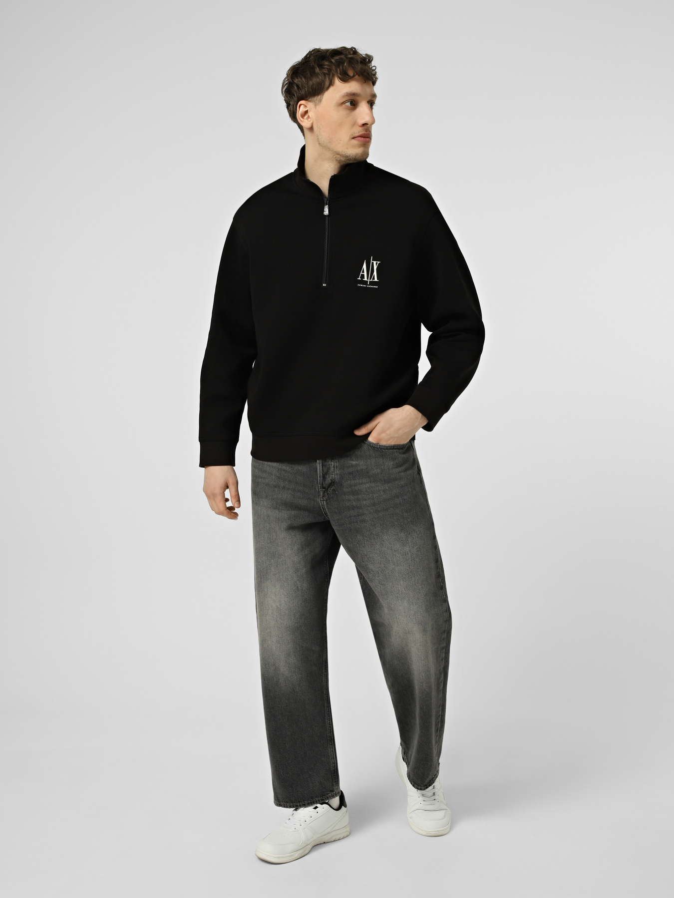 Armani Exchange модель XM000370-AF10818-UC001 Фото