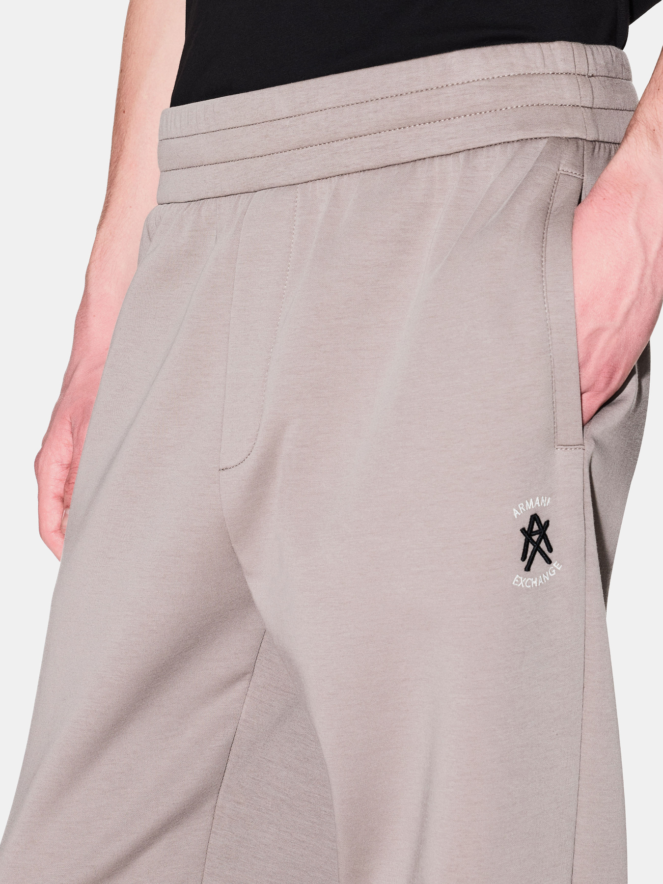 Armani Exchange модель XM001778-AF10818-U6107 Фото