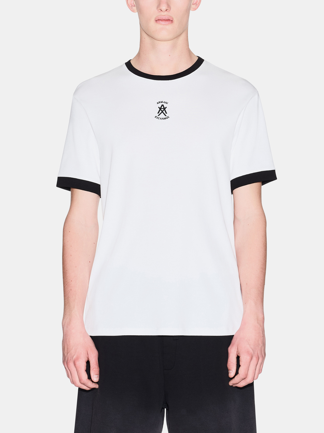 Футболка Armani Exchange модель XM002072-AF19963-U0009 Фото