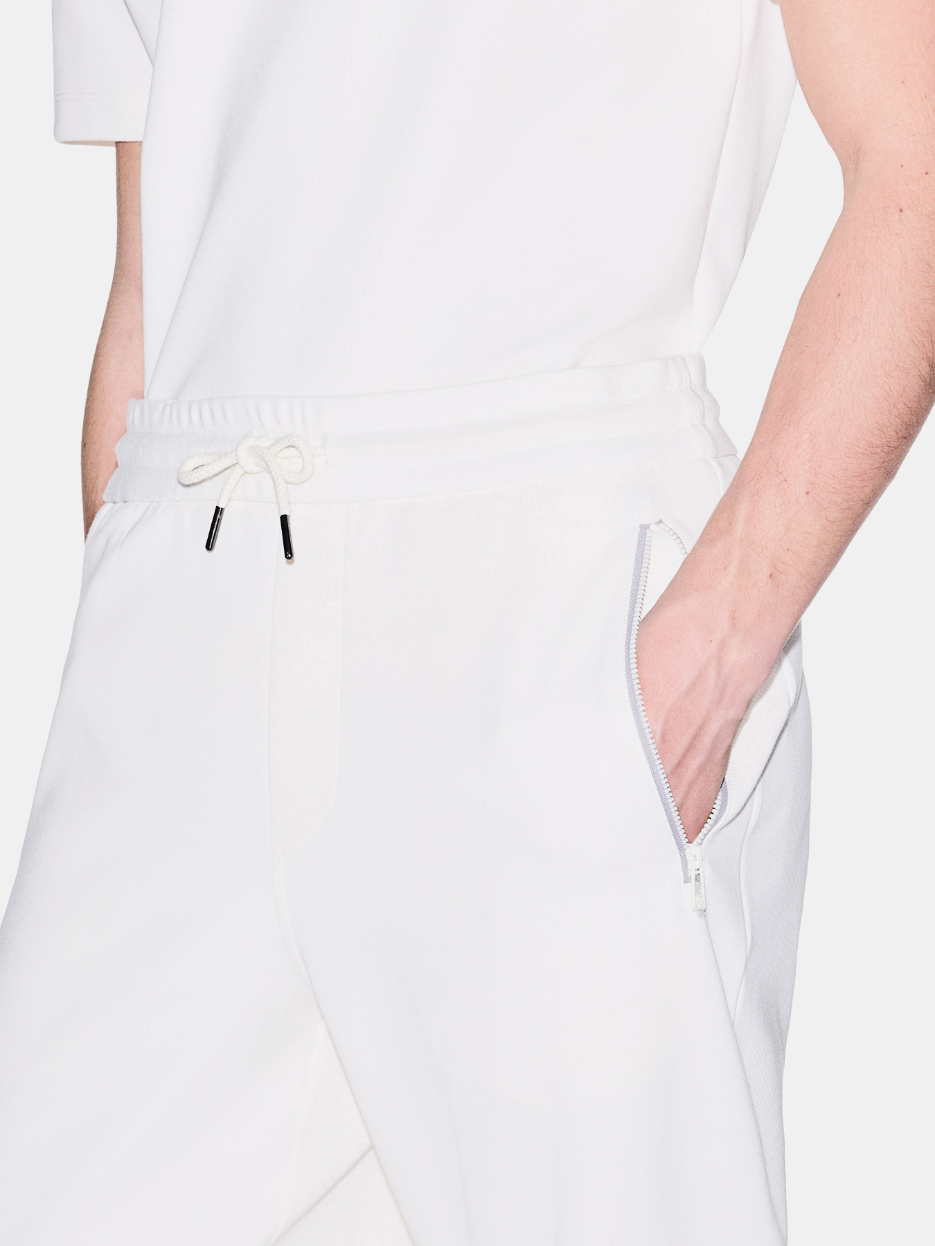 Armani Exchange XM002353-AF21869-U1074 модель XM002353-AF21869-U1074 Фото