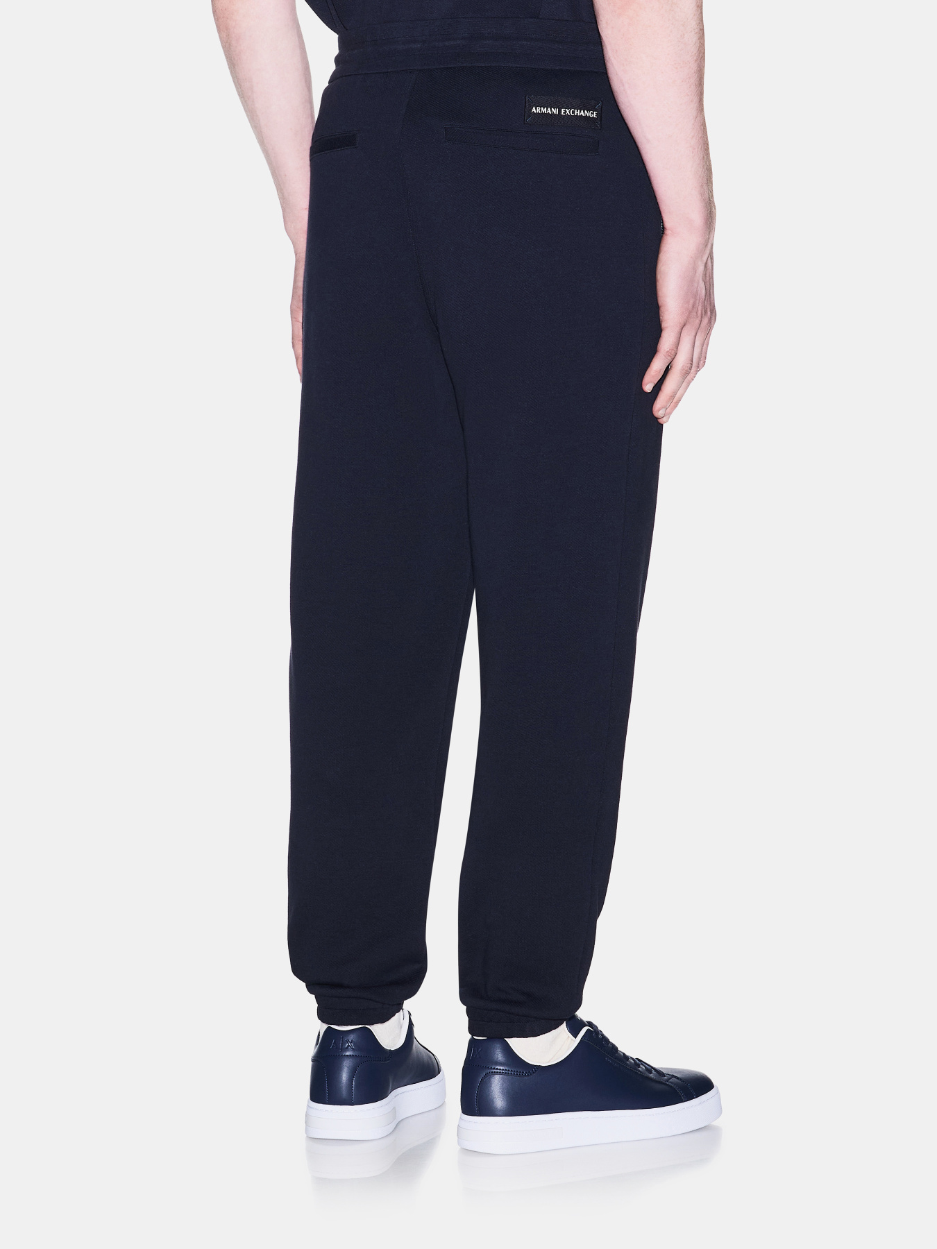 Armani Exchange модель XM002353-AF21869-UB101 Фото