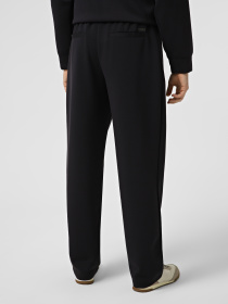 Armani Exchange модель XM002397-AF19936-UB101 Фото