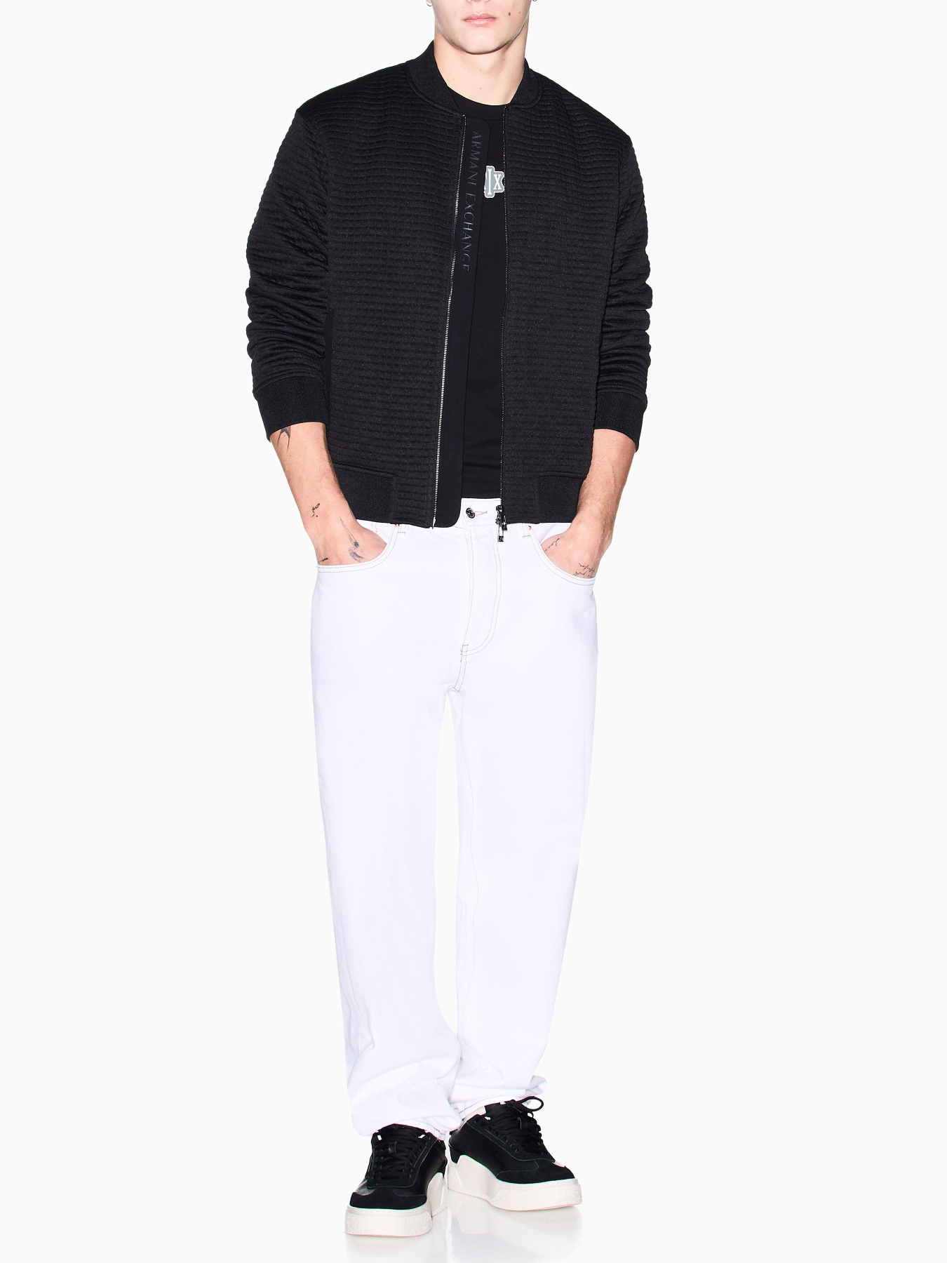 Armani Exchange модель XM002409-AF13029-UC001 Фото