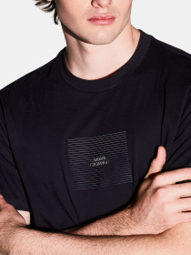 Футболка Armani Exchange модель XM002456-AF10356-UB101 Фото