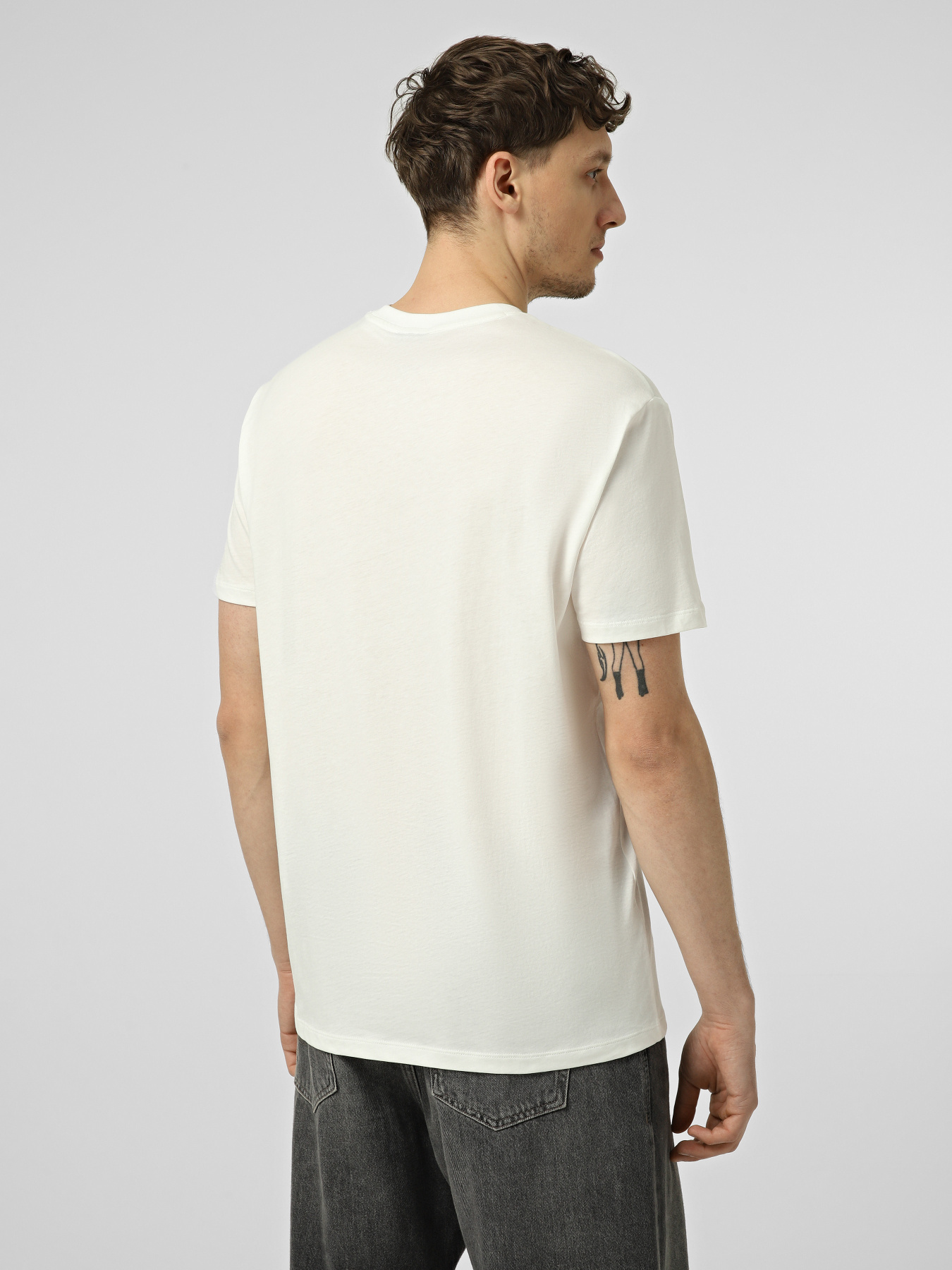 Armani Exchange модель XM002479-AF10358-U0009 Фото