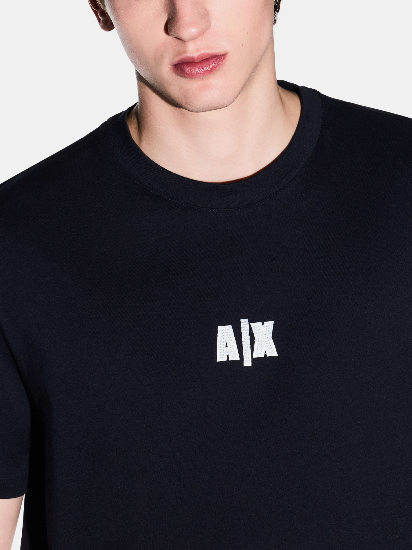 Футболка Armani Exchange модель XM002509-AF10358-UB101 Фото