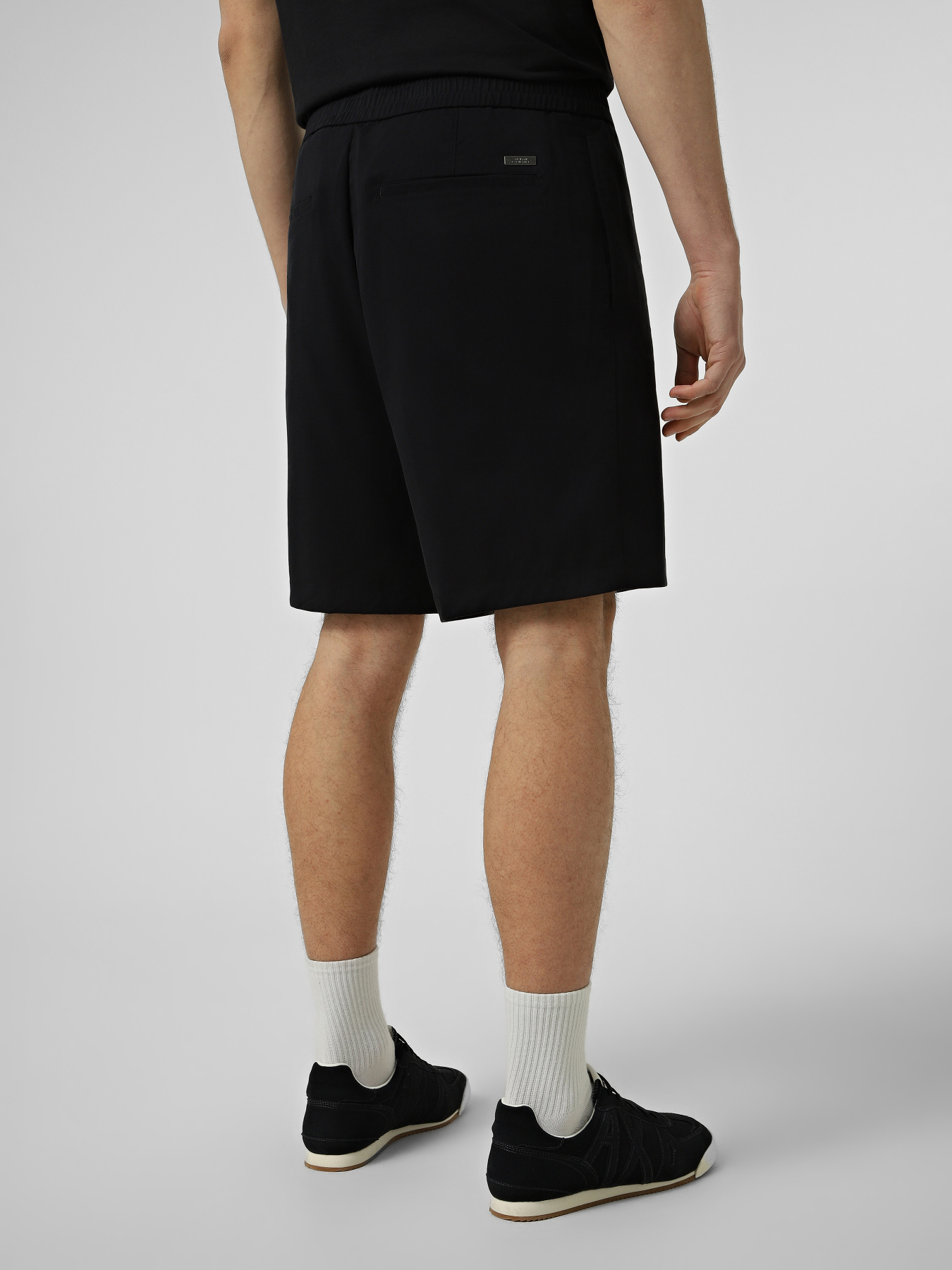 Шорти Armani Exchange модель XM002095-AF22545-UB101 Фото