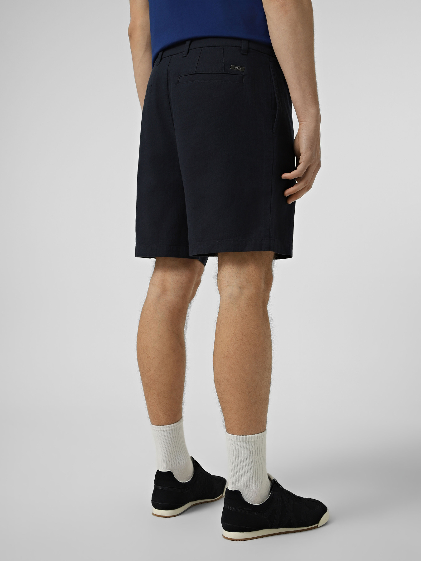 Шорти Armani Exchange модель XM002294-AF22842-UB101 Фото