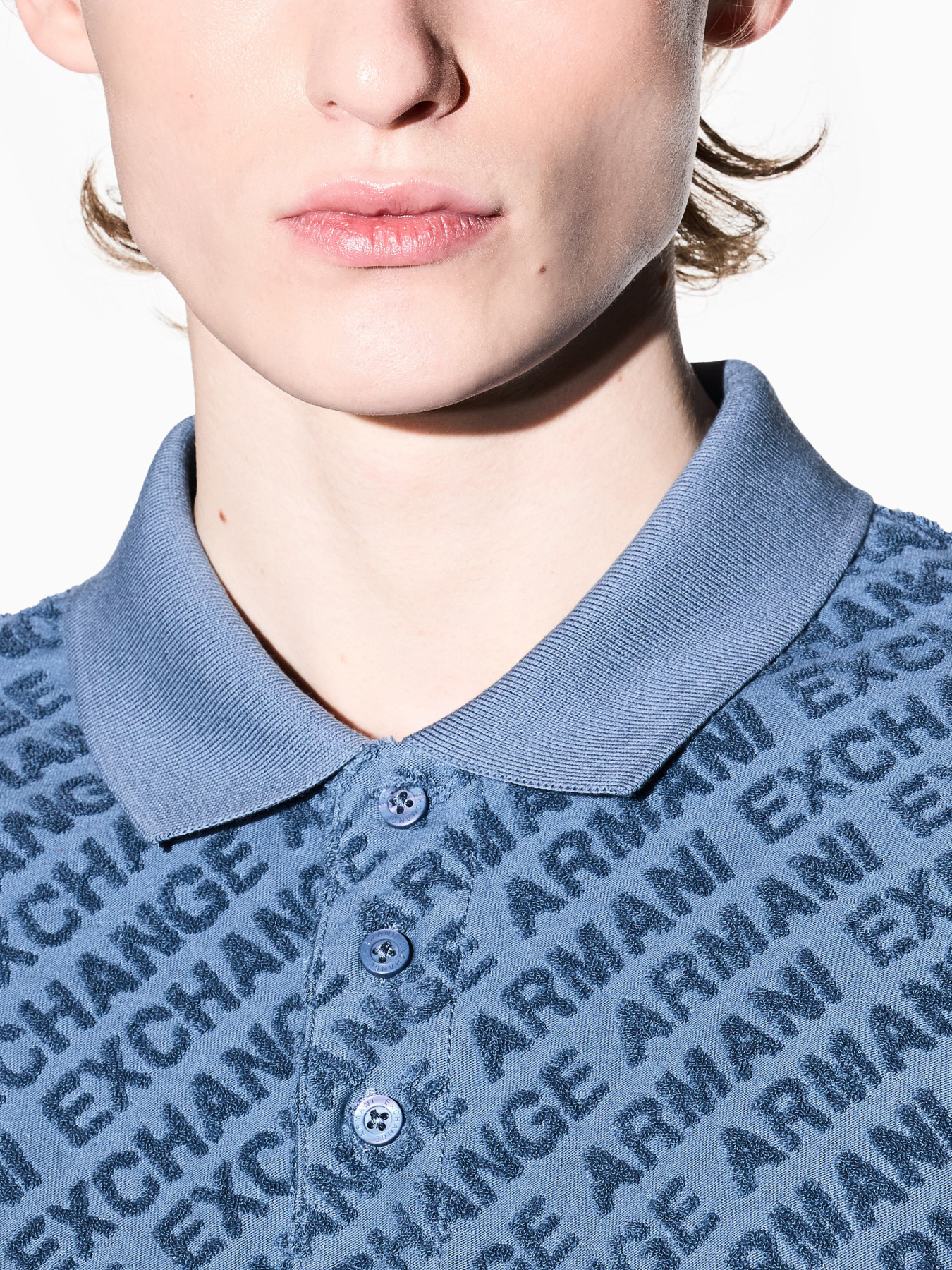 Футболки и поло Armani Exchange модель XM002347-AF21860-U9302 Фото