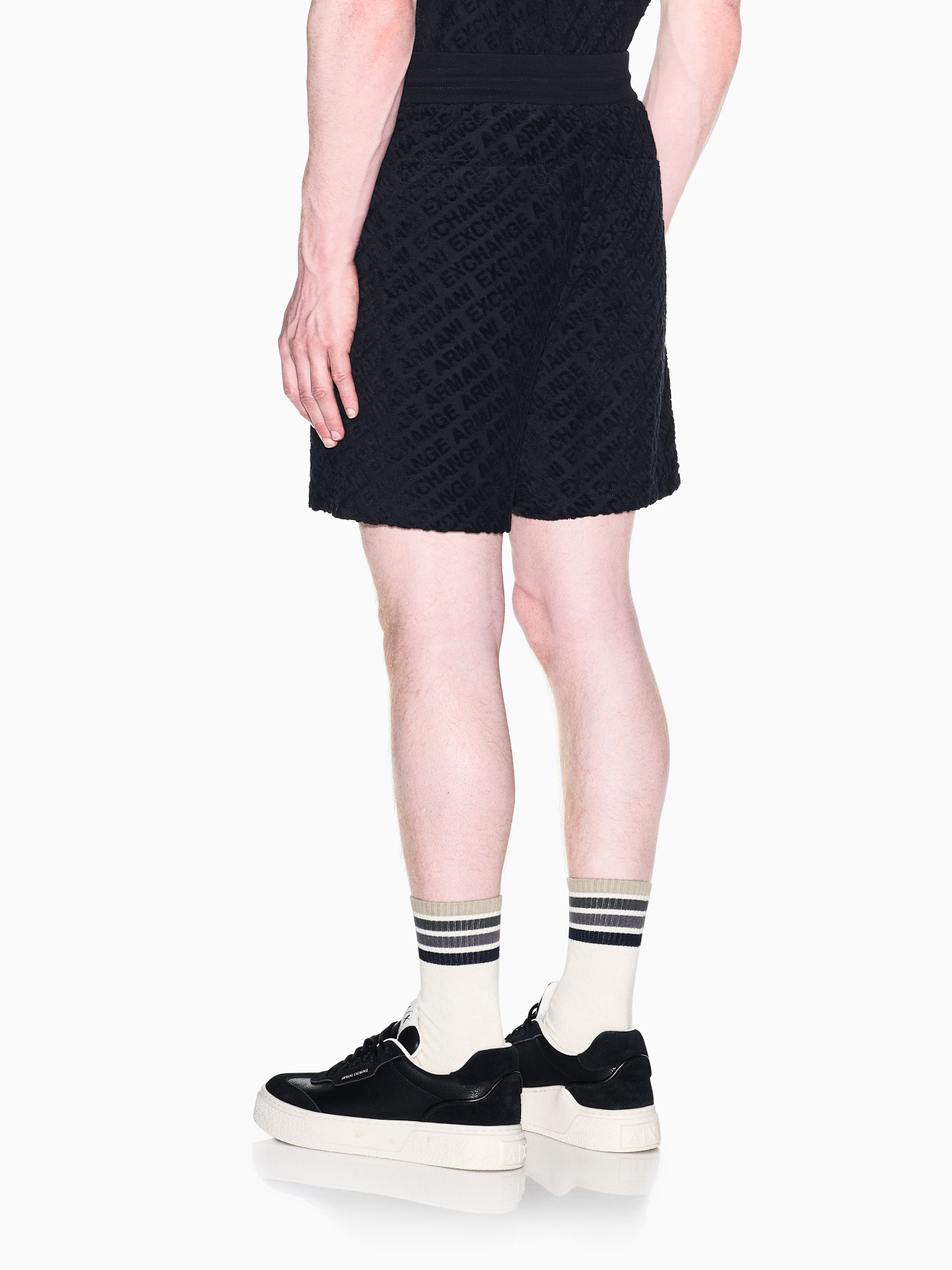 Шорты Armani Exchange модель XM002348-AF21860-UB101 Фото