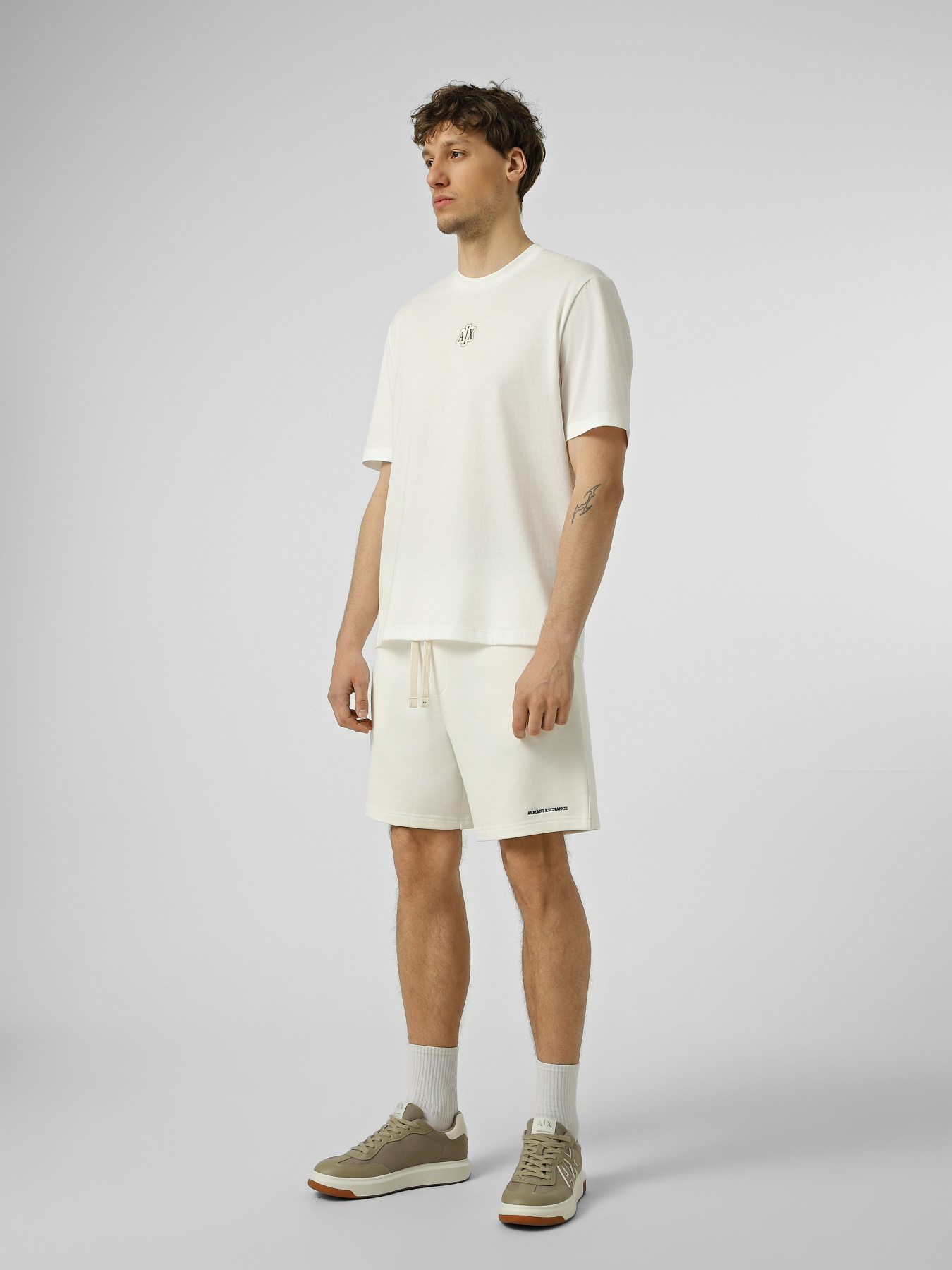 Шорты Armani Exchange модель XM002380-AF20169-U0009 Фото