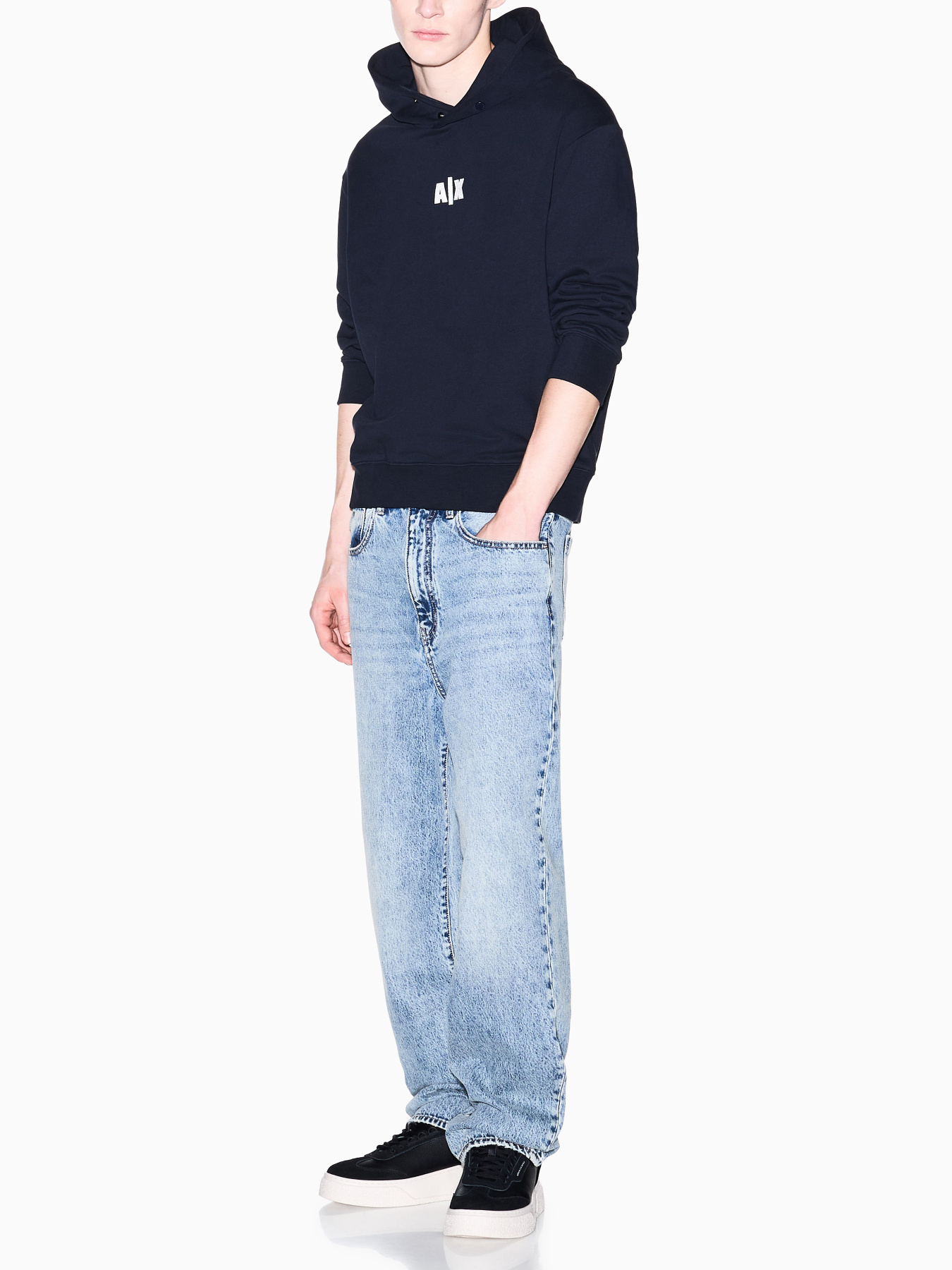 Худи и свитшоты Armani Exchange модель XM002388-AF20169-UB101 Фото