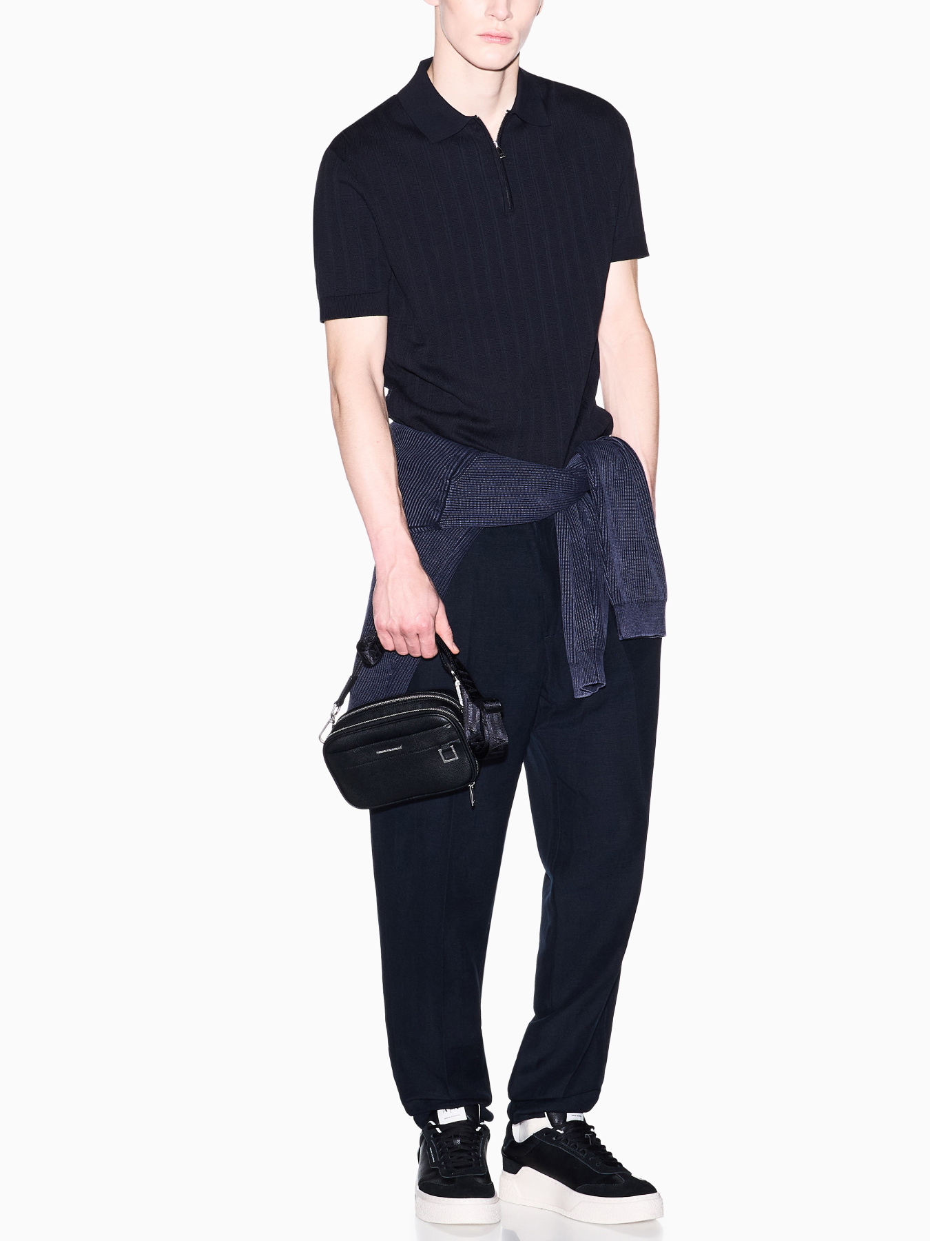 Футболки и поло Armani Exchange модель XM002438-AF22249-UB101 Фото