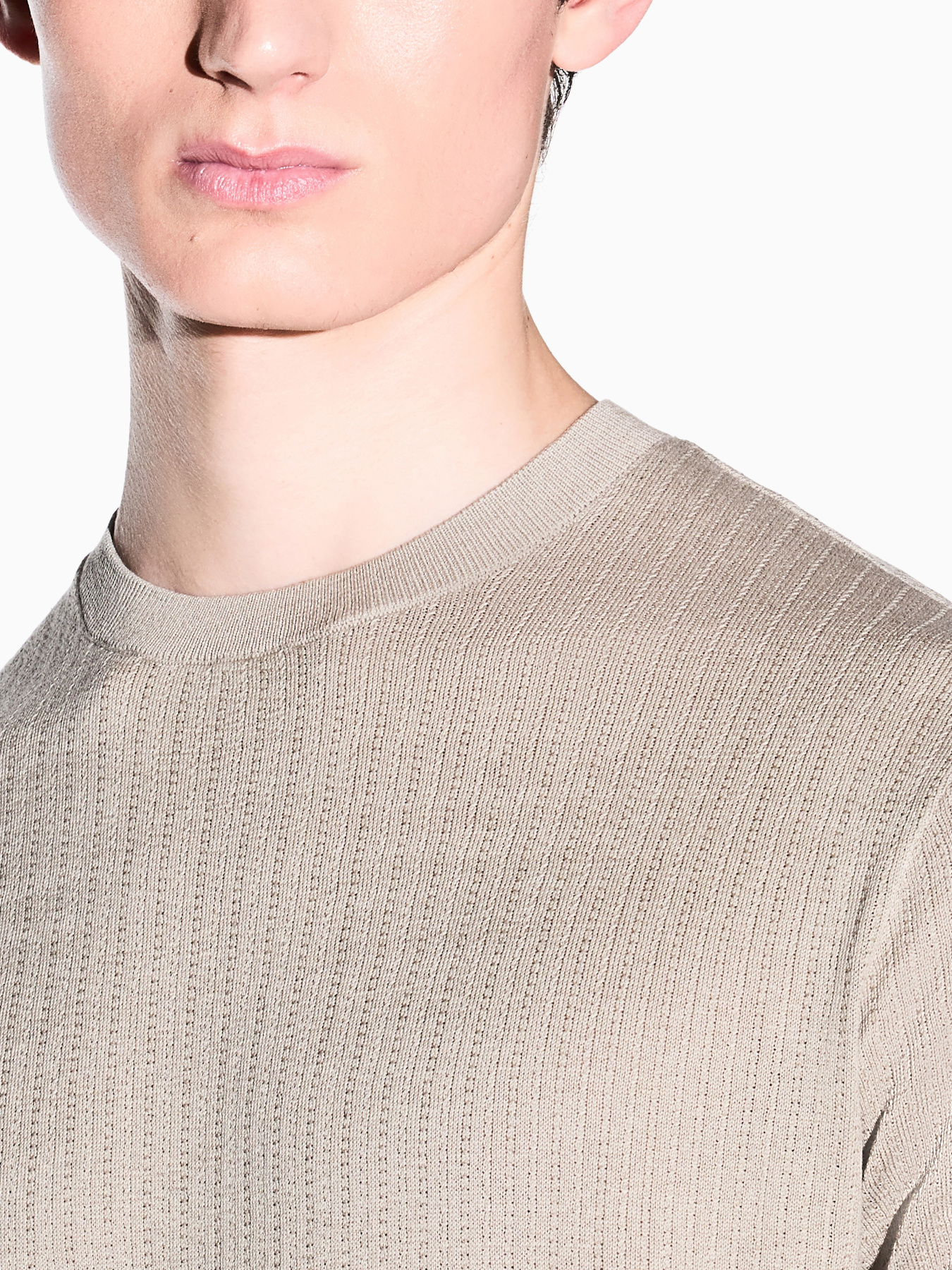 Футболки и поло Armani Exchange модель XM002439-AF22249-U6229 Фото