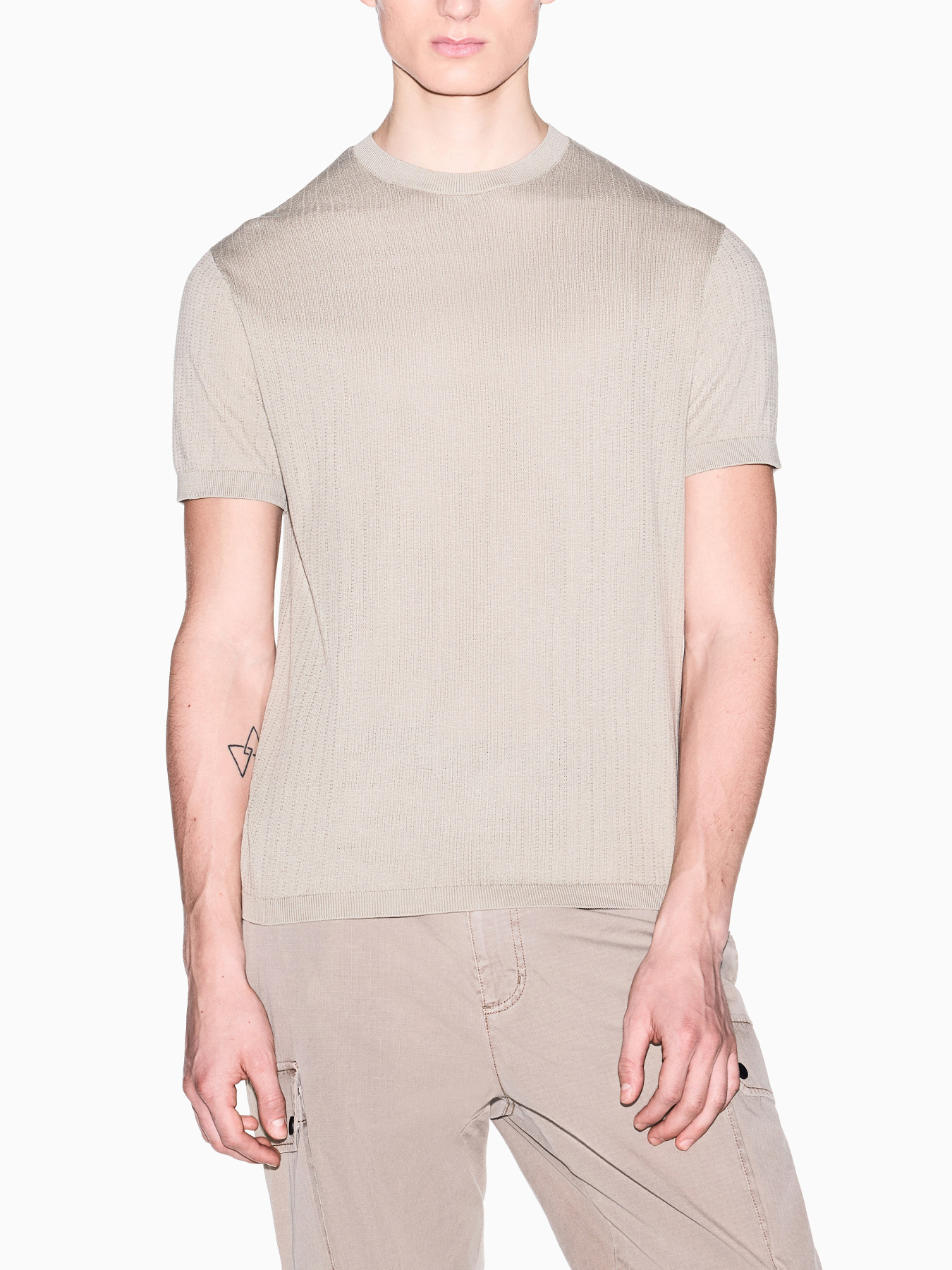 Футболки и поло Armani Exchange модель XM002439-AF22249-U6229 Фото