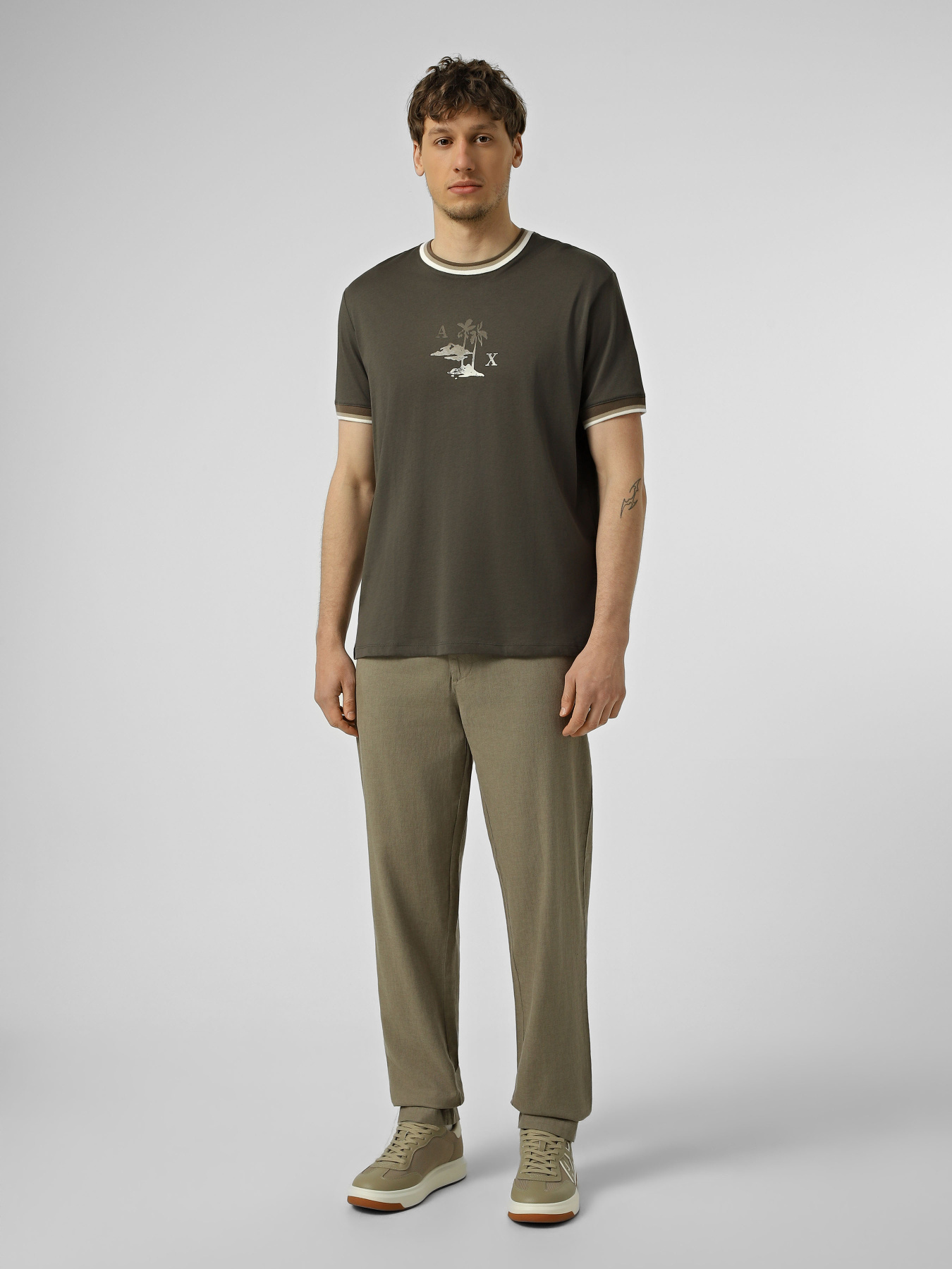 Футболки і поло Armani Exchange модель XM002790-AF10358-U8144 Фото