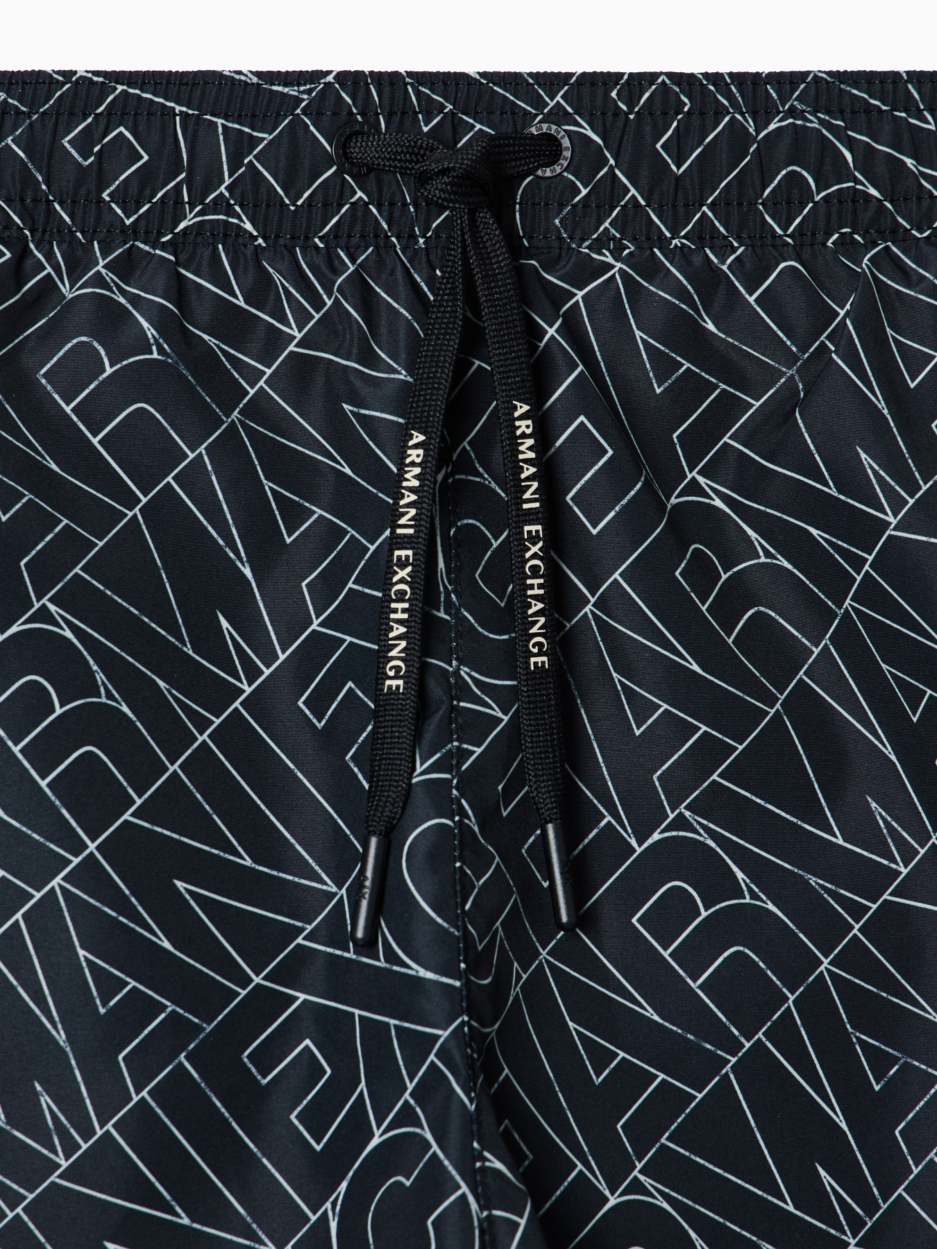 Одежда для пляжа Armani Exchange модель XM000832-AF24685-FC308 Фото
