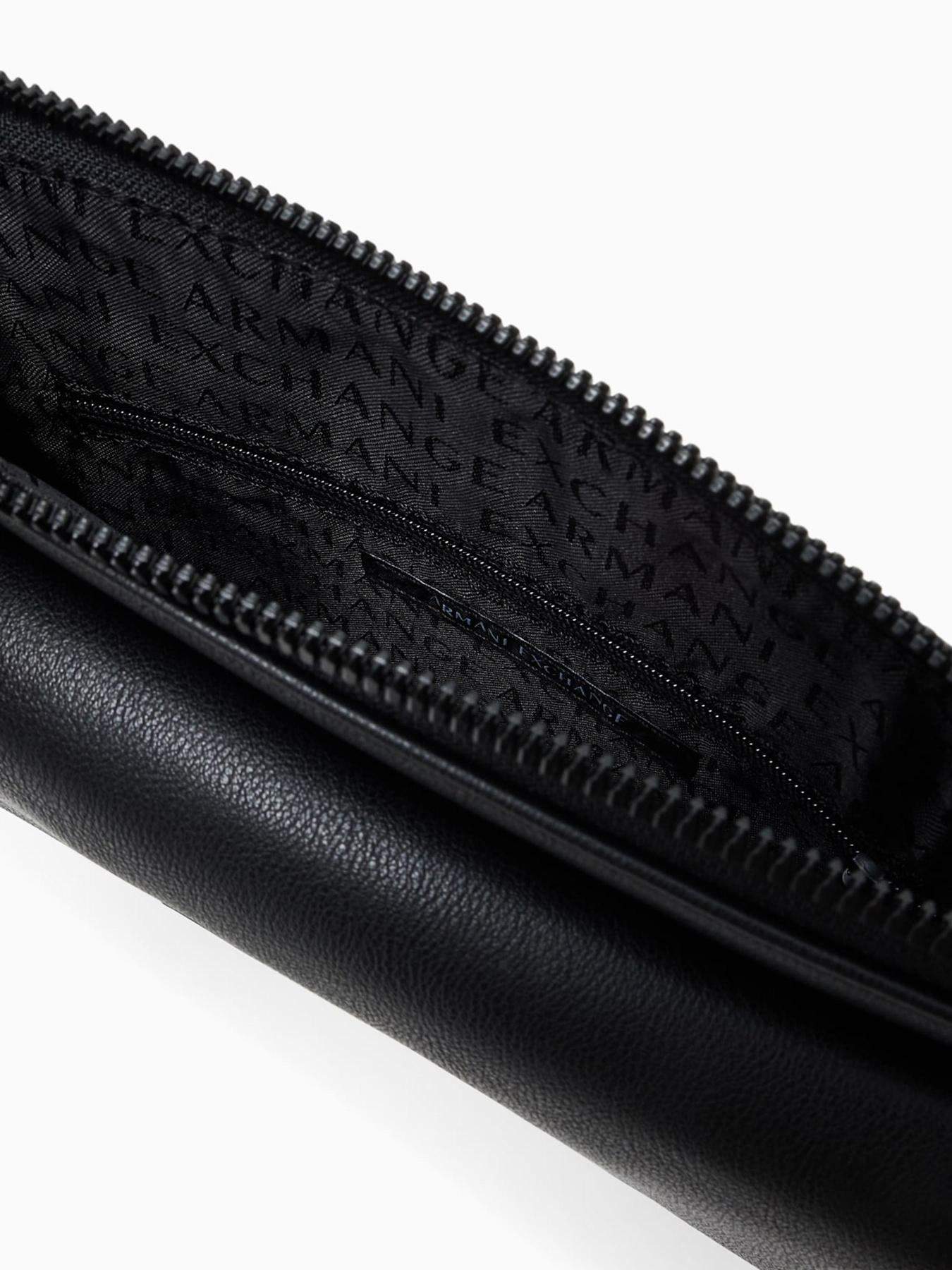 Сумка Armani Exchange модель XM001615-AF17209-UC001 Сумка Armani Exchange модель XM001615-AF17209-UC001 Фото