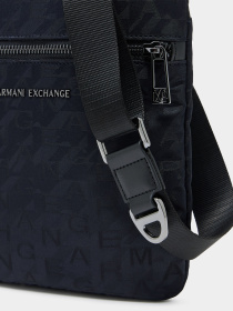 Мессенджер Armani Exchange модель XM001612-AF22826-UB101 Фото