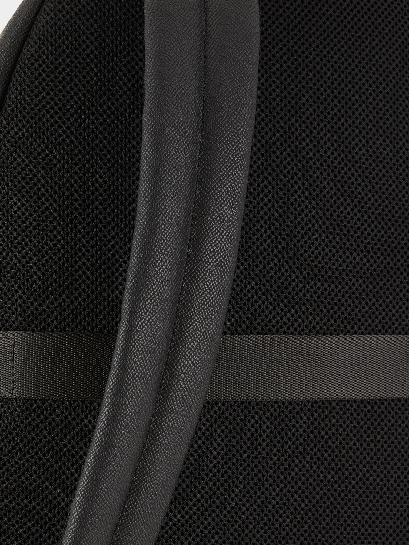 Armani Exchange модель XM002036-AF19931-UC001 Фото