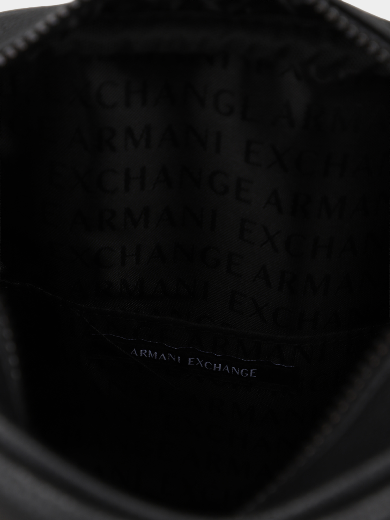 Мессенджер Armani Exchange модель XM002584-AF22651-UC001 Фото