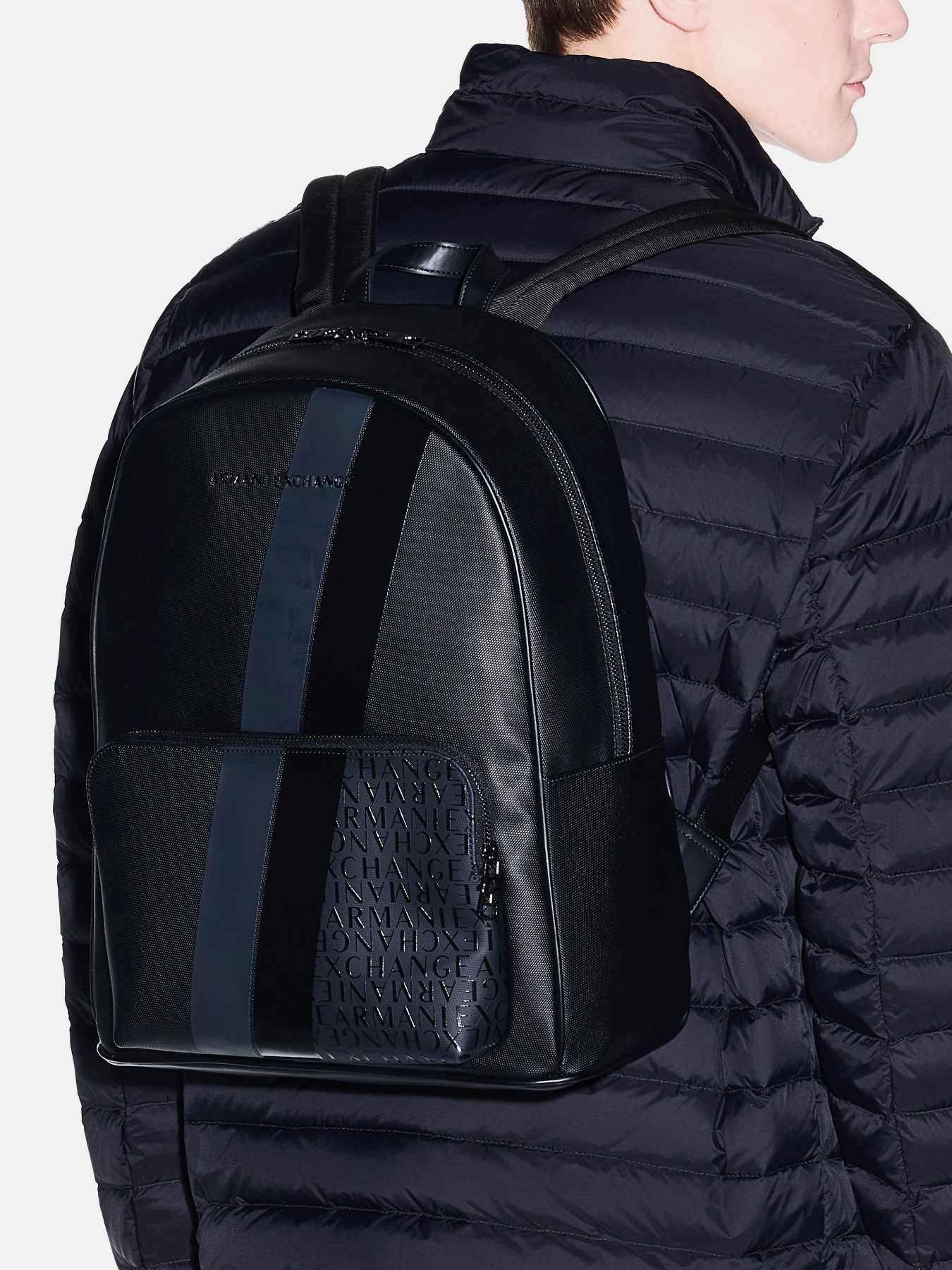 Armani Exchange XM000161-AF11935-MC034 модель XM000161-AF11935-MC034 Фото