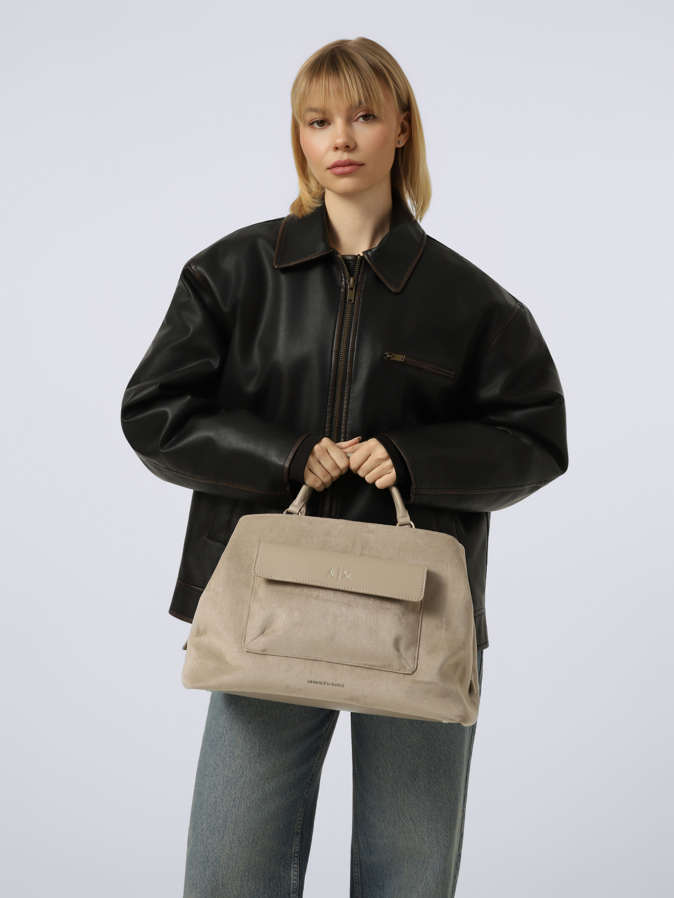 Сумки Armani Exchange модель XW001542-AF22630-U6223 Фото