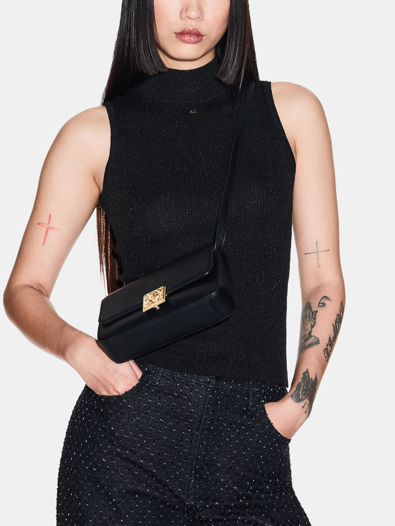 Armani Exchange модель XW002171-AF19895-UC001 Фото