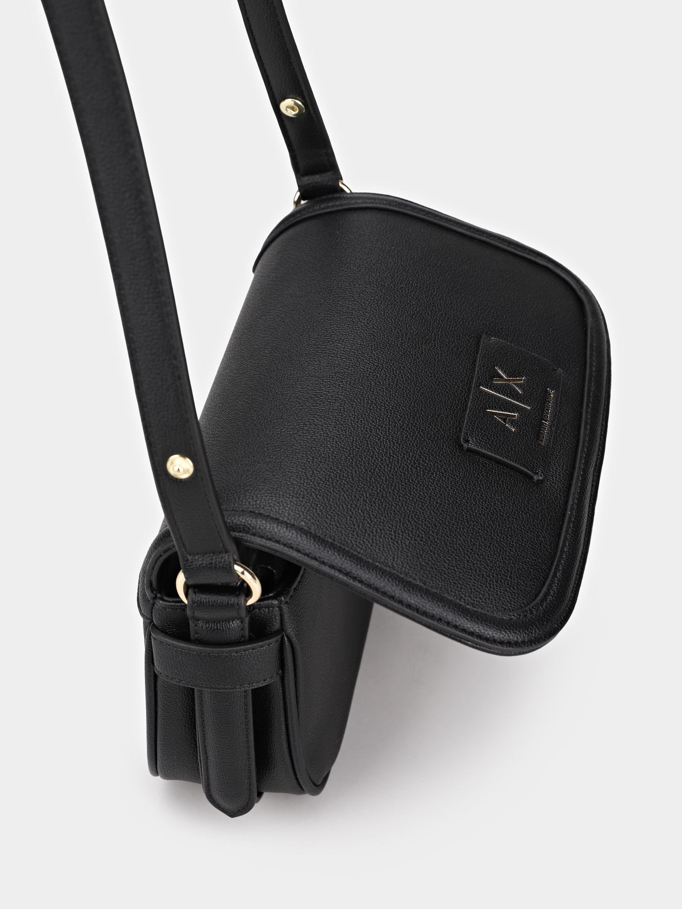 Мессенджер Armani Exchange модель XW002596-AF22649-UC001 Фото