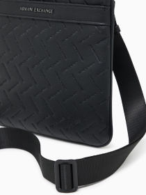 Сумки Armani Exchange модель XM002597-AF22652-UC001 Фото