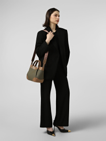 Сумки Armani Exchange модель XW000393-AF22518-M7015 Фото
