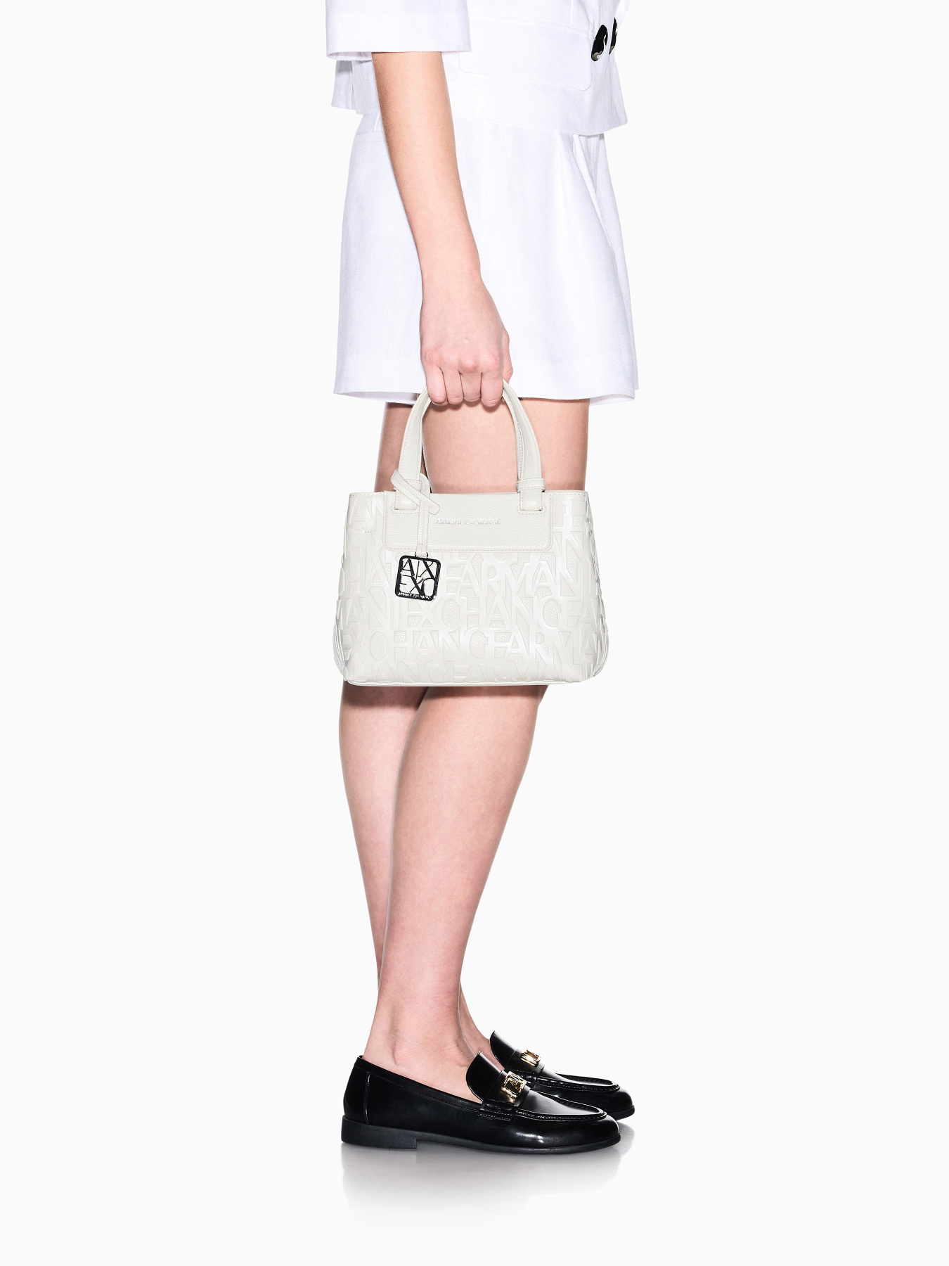 Сумки Armani Exchange модель XW001576-AF15774-U6275 Фото
