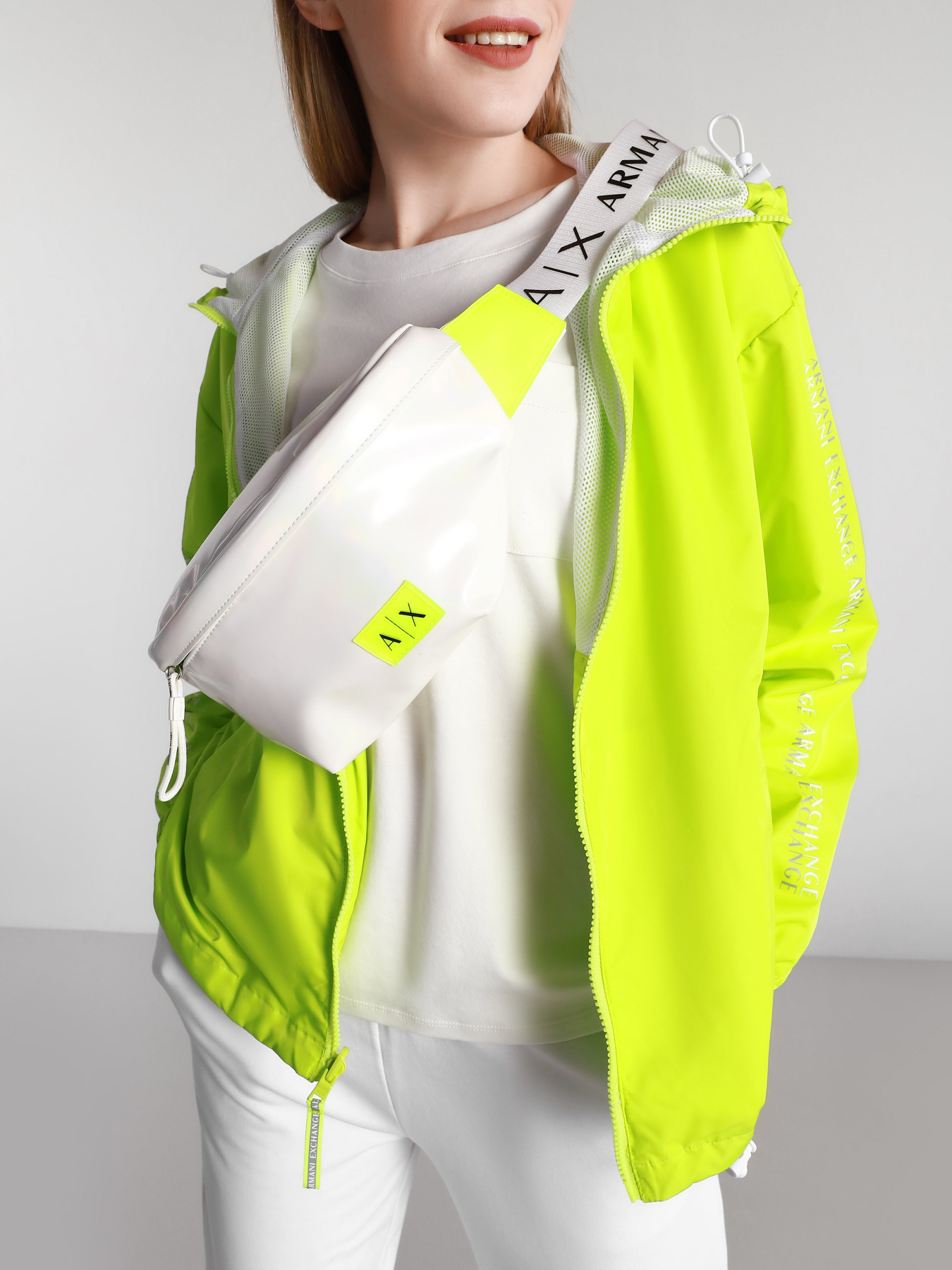 Поясная сумка Armani Exchange модель 942742-1P806-43510 Фото