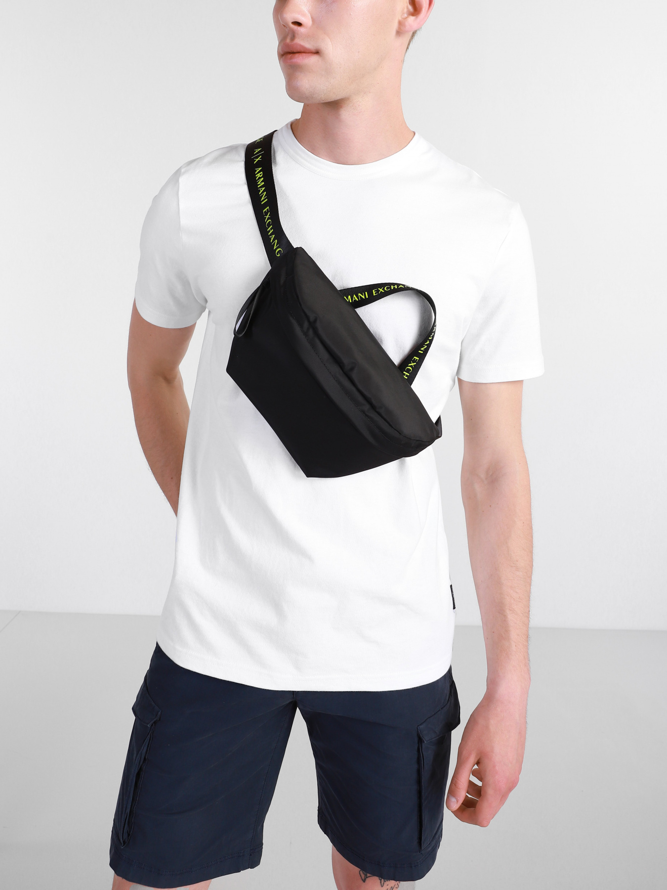Поясная сумка Armani Exchange модель 942745-1P803-00020 Фото
