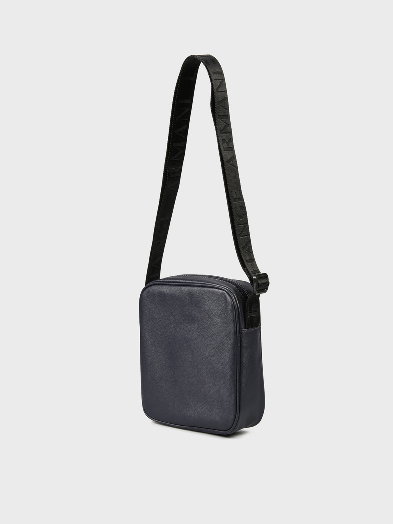 Мессенджер Armani Exchange модель 952138-CC523-37735 Фото