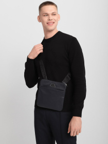 Сумка Armani Exchange модель 952082-CC523-37735 Фото