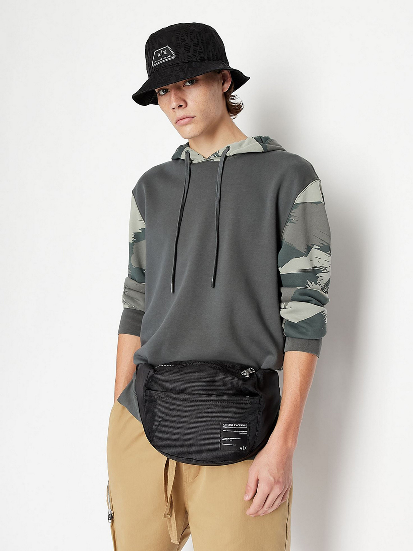 Поясная сумка Armani Exchange модель 952406-2R835-00020 Фото