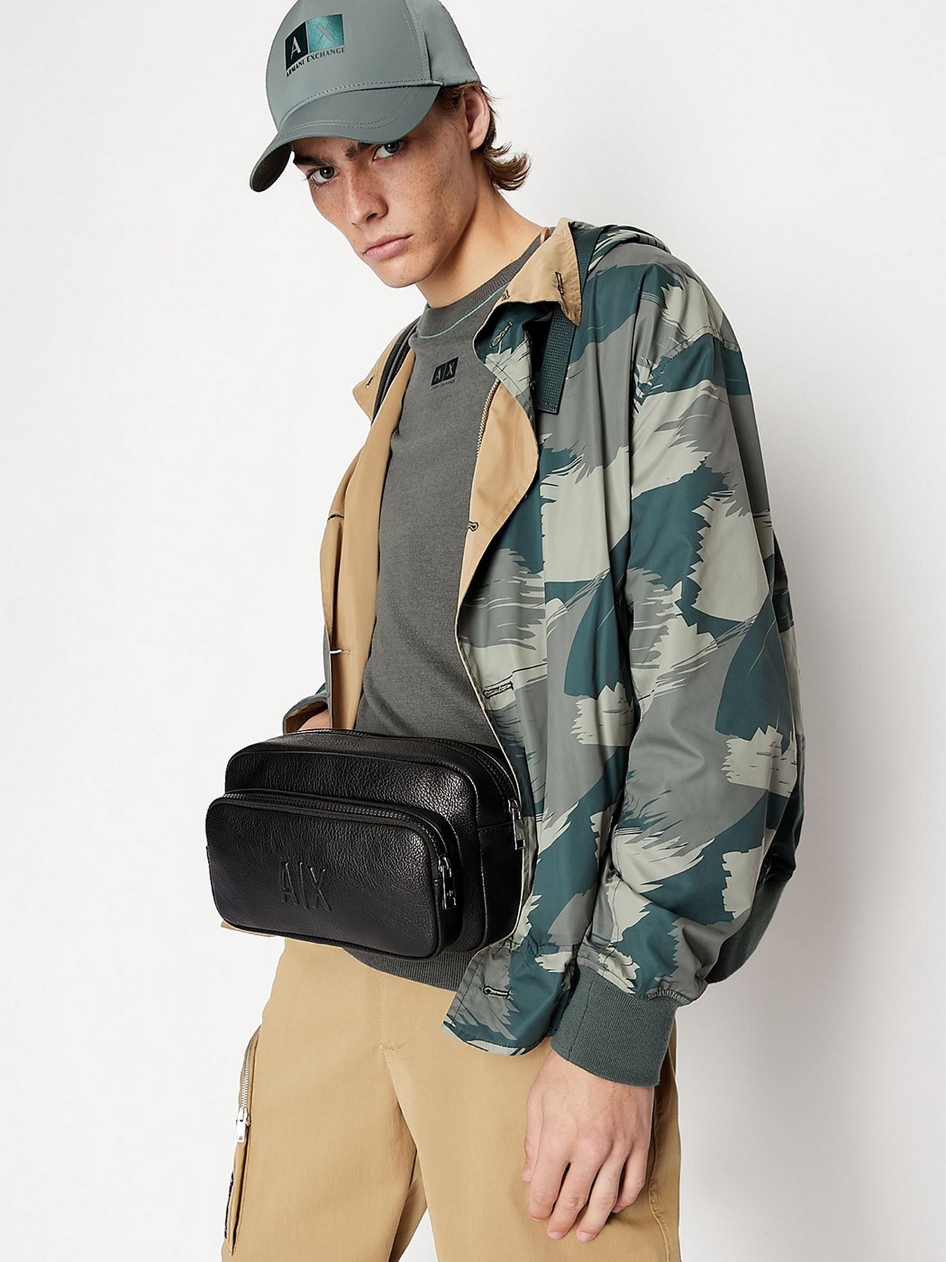 Поясная сумка Armani Exchange модель 952408-2R836-00020 Фото