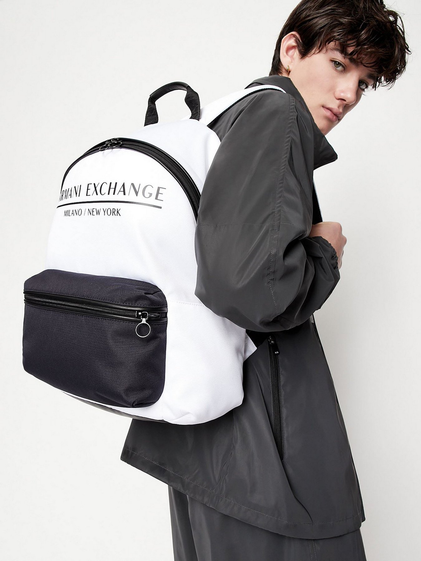 Рюкзаки Armani Exchange модель 952411-2R837-47610 Фото