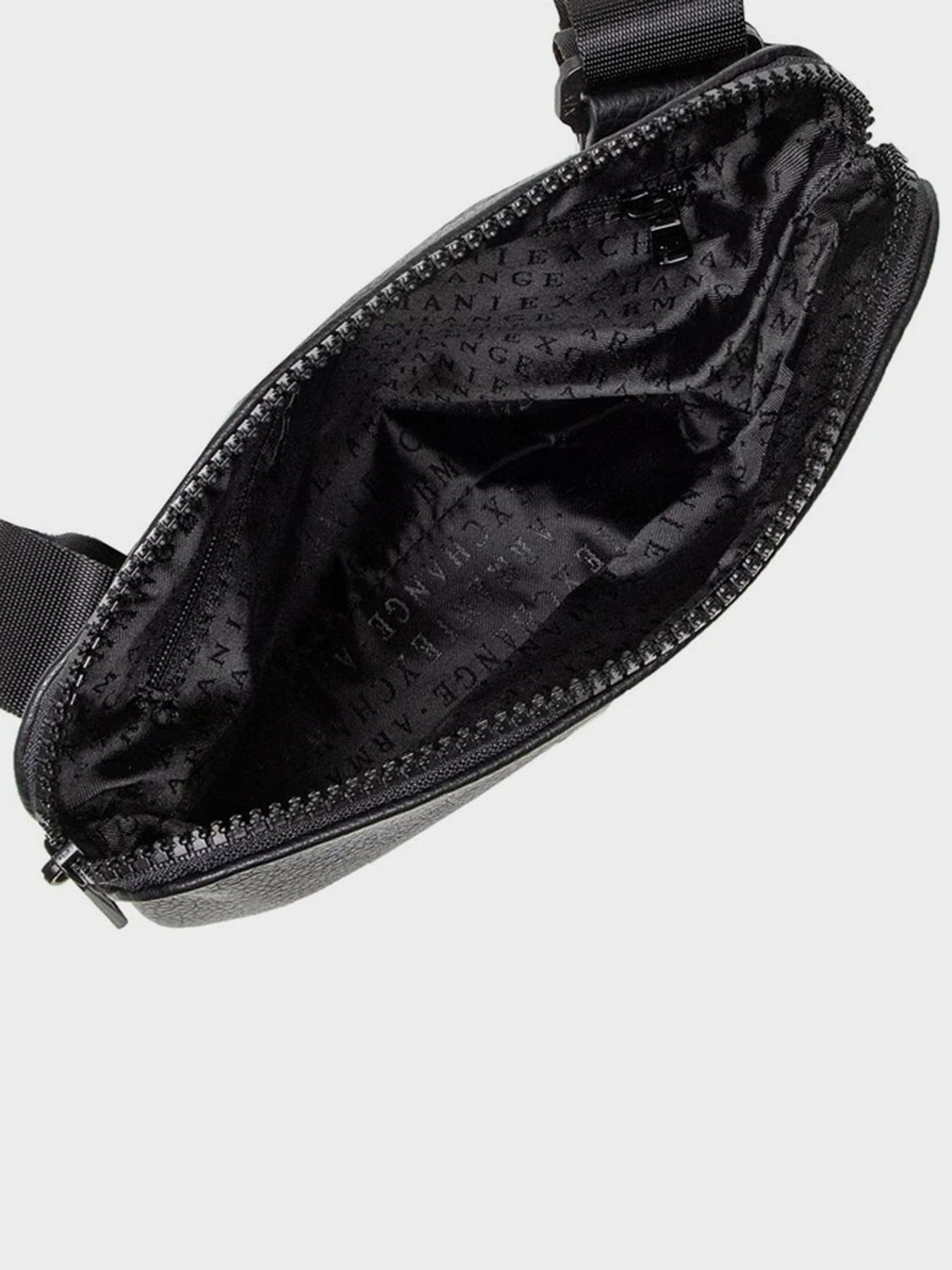 Сумка Armani Exchange модель 952082-2F867-00020 Фото