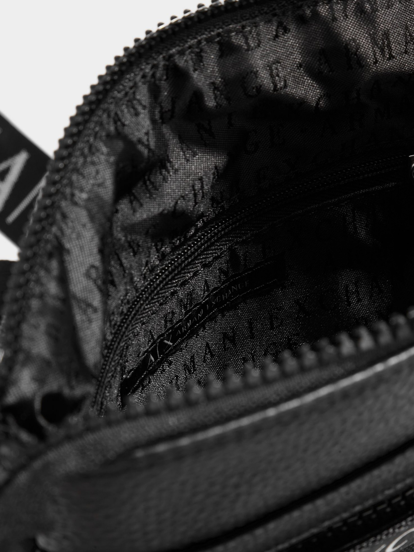 Сумка Armani Exchange модель 952463-2F878-53620 Фото