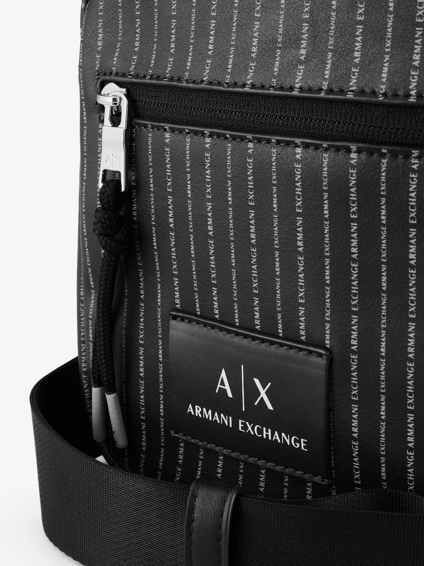 Сумка Armani Exchange модель 952388-CC825-00020 Фото
