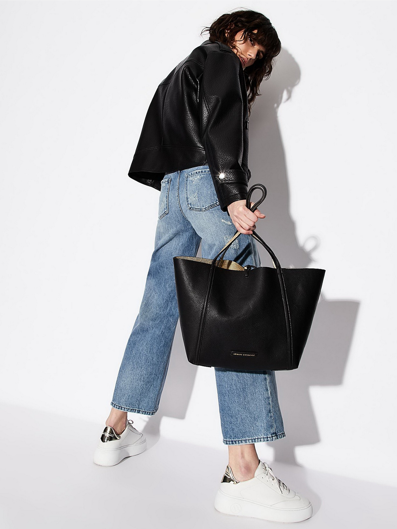 Сумка Armani Exchange модель 942034-CC703-77520 Фото