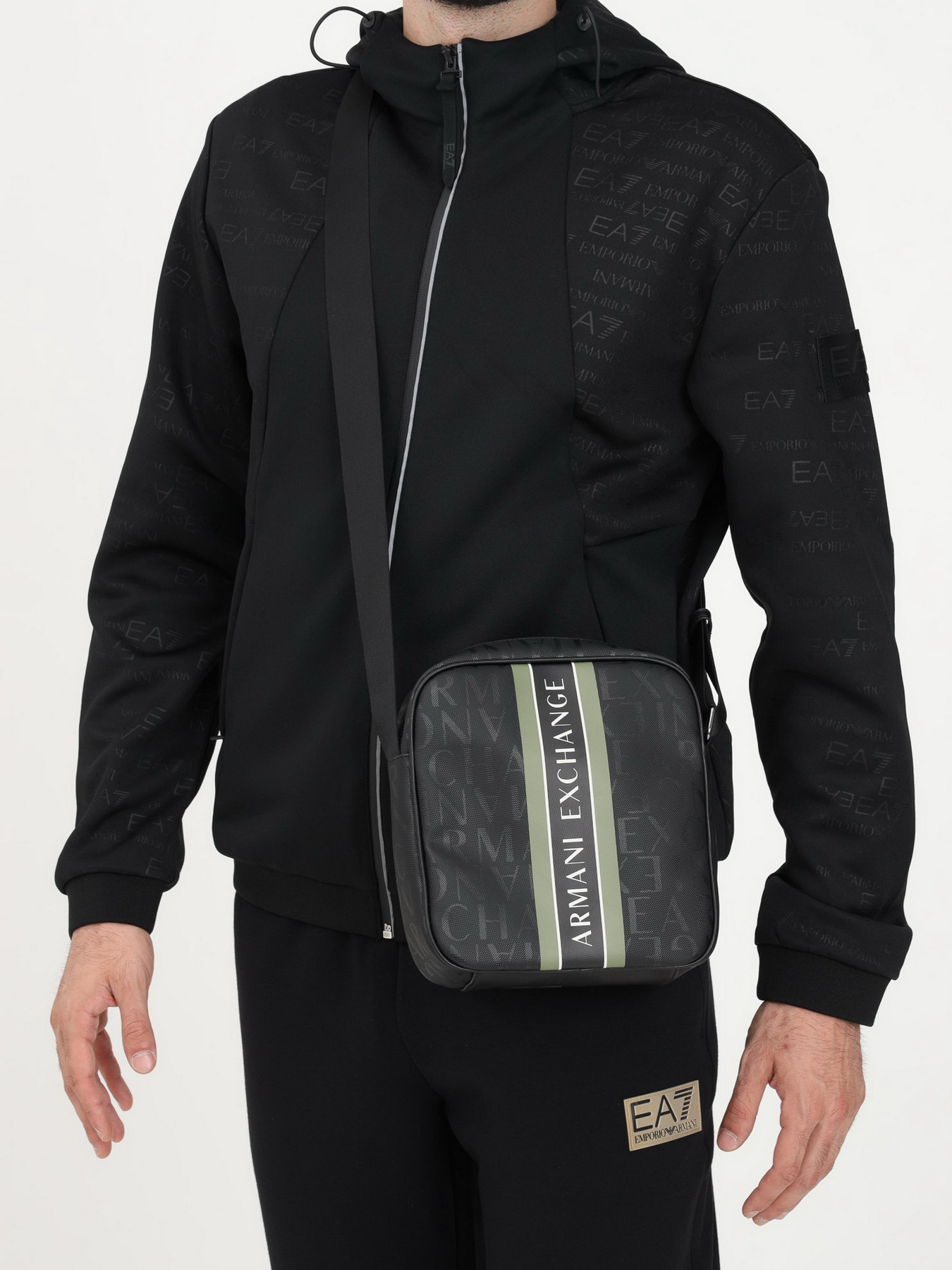 Сумка Armani Exchange модель 952399-CC831-20721 Фото