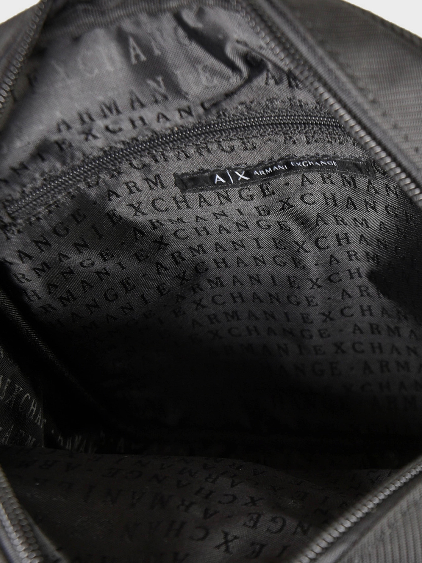 Сумка Armani Exchange модель 952503-3R840-00020 Фото