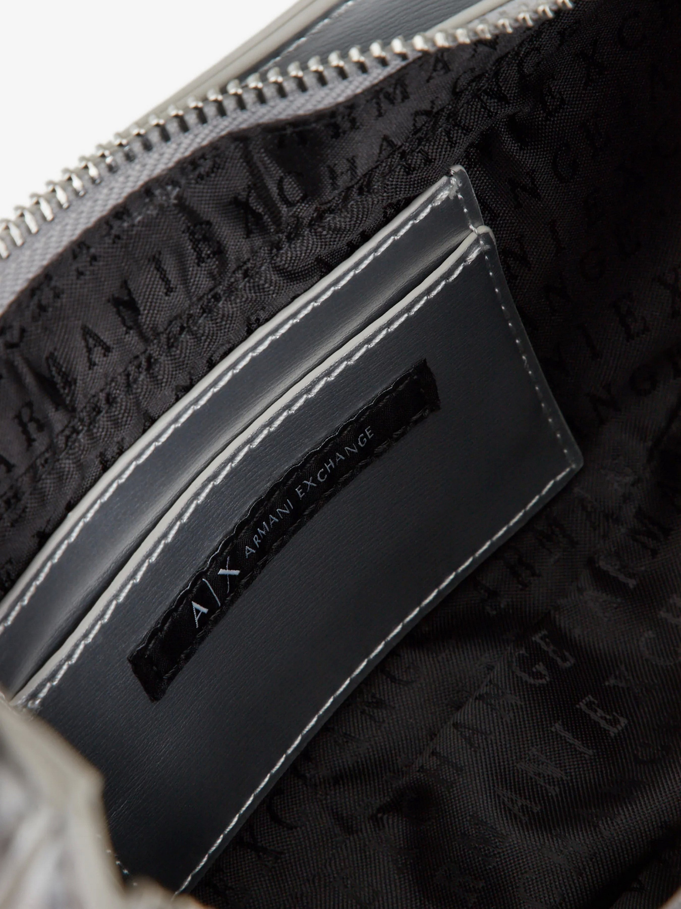 Сумка Armani Exchange модель 942887-3R785-09117 Фото