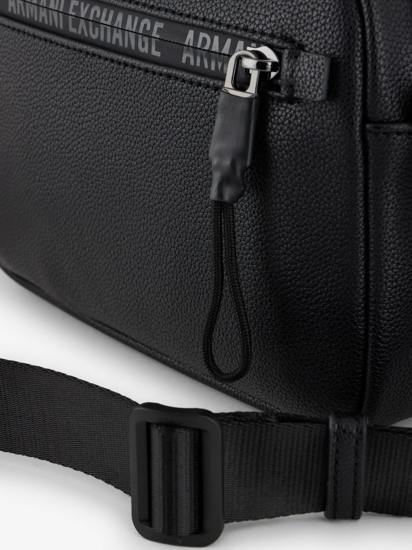 Сумка Armani Exchange модель 952582-3F876-00020 Фото