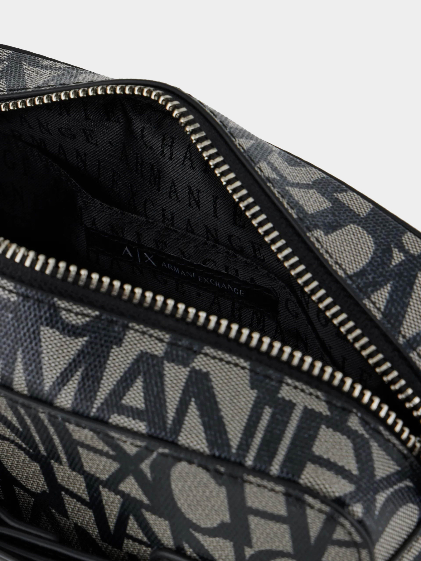 Сумка Armani Exchange Essential модель 942699-3F742-00850 Фото