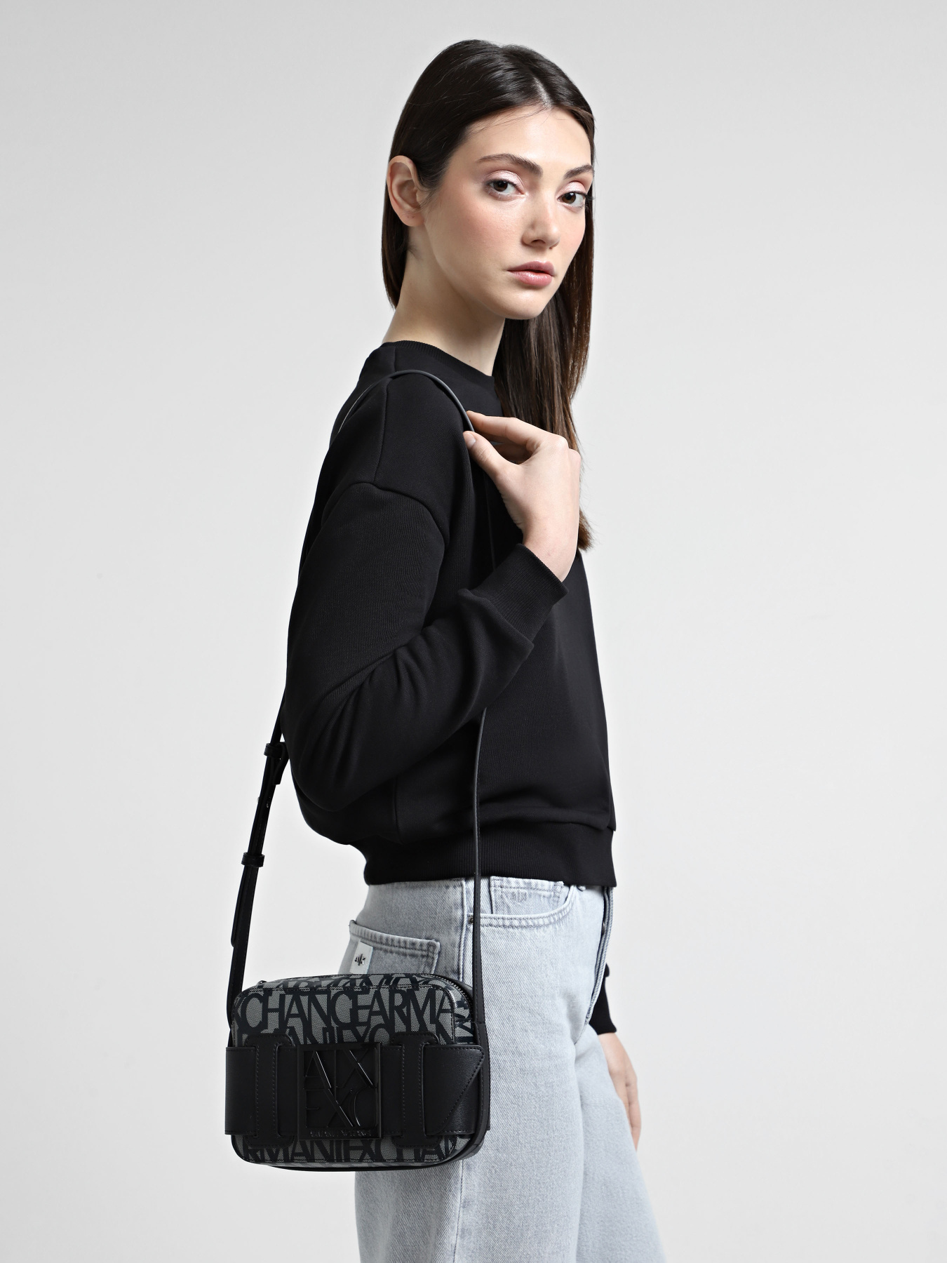 Сумка Armani Exchange Essential модель 942699-3F742-00850 Фото